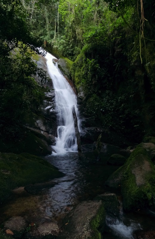Cachoeira da Gruta do Granito, Cachoeiras do Alcantilado, Visconde de Mauá